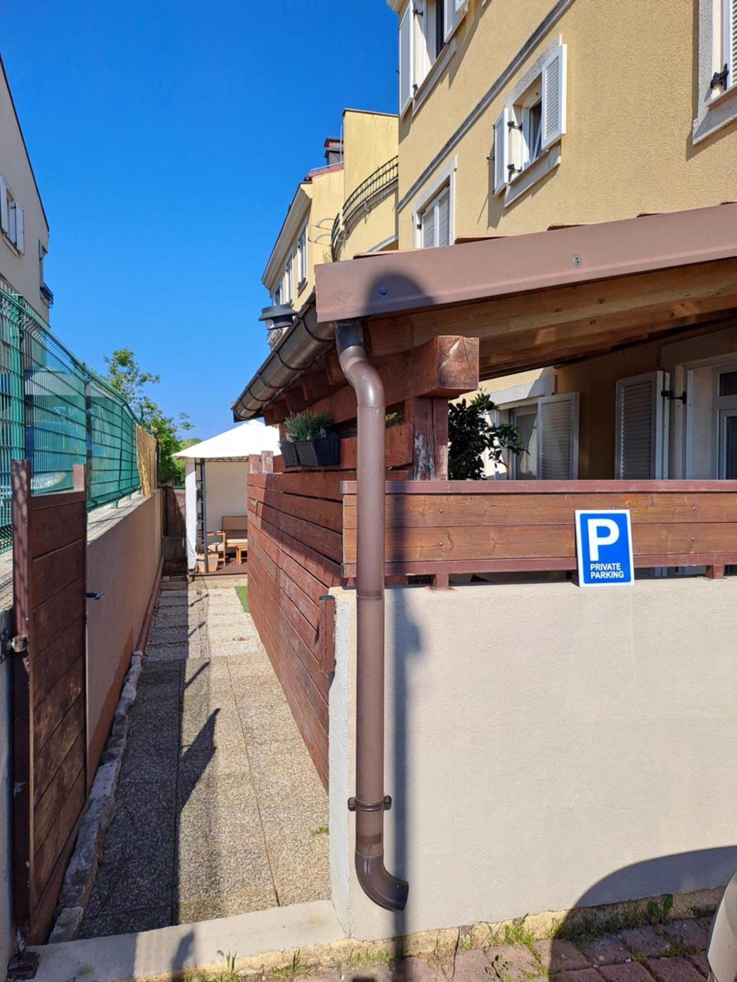 Apartment Nina Pula Exterior photo